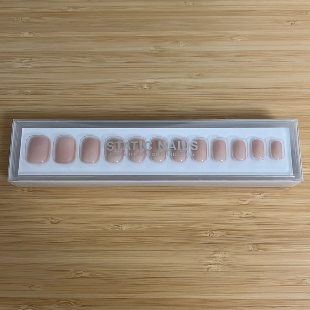 NWT Static Nails “Fetish” Square Reusable Pop-On Manicures